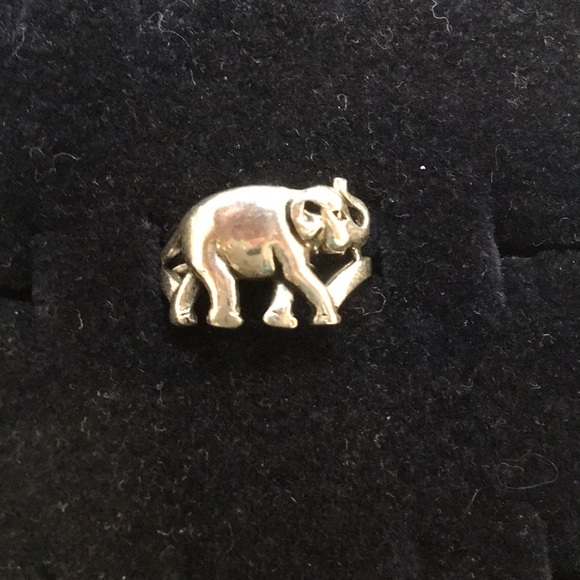 Jewelry - Silver Elephant 🐘 Ring Jewelry - Silver Elephant 🐘 Ring